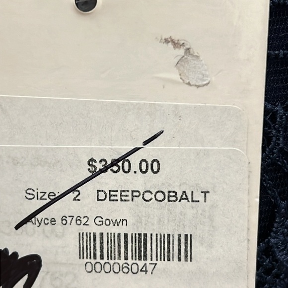 NEW Alyce Paris 6762 Two Piece Embellished Lace Gown in Cobalt Blue Size 2 - Picture 10 of 15